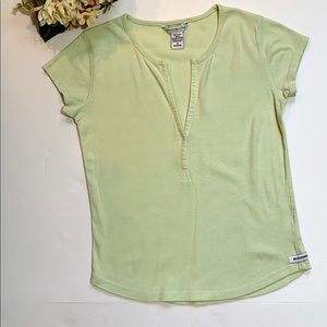 🌻 NWOT Abercrombie & Fitch Tee